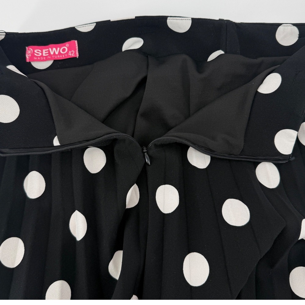 SEWO Womens Polka Dot Midi Skirt Size 42 US 10 B/W Pleated A-Line Made in Turkey - Picture 5 of 8